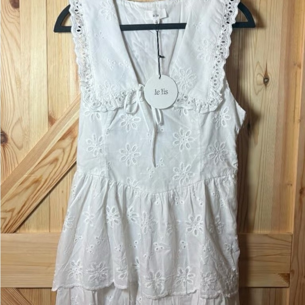 Le Lis White Eyelet Tie-Neck Tiered Camisole